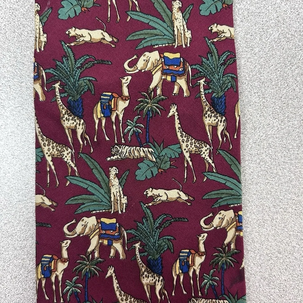 JOS A Bank Executive Collection Safari Red 100% Silk 55